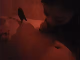 大爺：我要親嘴我要親嘴，加50，不會吧，你這麼快就騎上來了，哇哇~~你的逼好粉啊，能艹你我真的好榮幸！