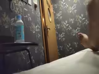 【91第1深情】，足浴店美女不少，鶯鶯燕燕，各式各樣，直接雙飛姐妹花，玩得刺激爽_215535