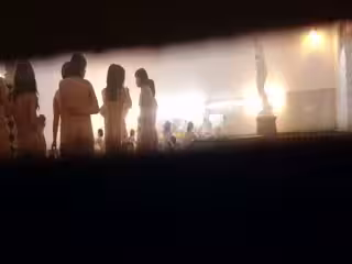 刺激到頂點！大神潛入校園女生公共浴室偸拍✅內部真實春色一屋子年輕的肉體身材一個賽一個✅發育的很好超誘人3