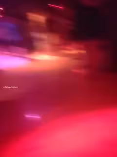 【地下酒吧之情與欲】砂舞 燈紅酒綠口爆~打站樁~啪啪~！✨✨✨--20小時，舞池中摟抱_0630_215548