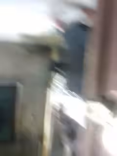 【持有無套內射執照】，美腿少婦，大長腿又細又白，出租屋裡摳穴操操，小騷婦淫水多，嬌喘陣陣