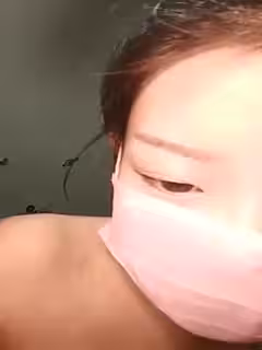 宅男女神麼麼噠不知道被哪個雞巴把肚子搞大了，挺著個大肚