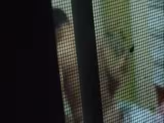 小情侣开着窗户在家中打炮被我不小心看到了