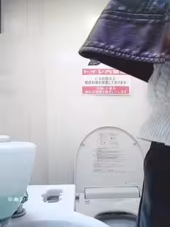 【精選廁拍】美容院廁拍系列❤️都是高顏值小姐姐第3期[高清無水原版]3
