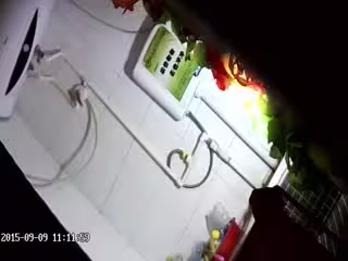 【精品偷拍】女生宿舍衛生間全景偷拍，幾個顏值都不錯第3番N25_01110000
