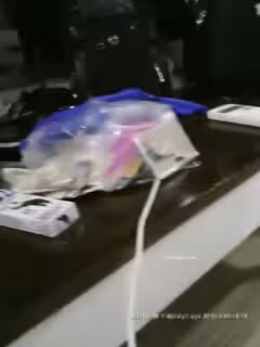 【野狼出擊探花】老王酒店約炮大奶妹，性格好有說有笑，豐乳肥臀必須大力輸出才能幹得爽