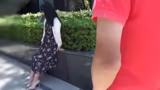 突擊正妹看大屌美味班吞吐起來