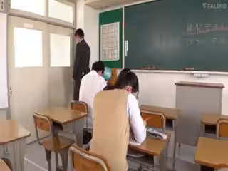 SDSS-394 可愛又聰明的閨蜜與她的髒話親密接觸