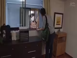 DOCP-118フロントホックブラ誘惑向かいの部屋の巨乳美女をこっそり覗いていると