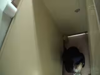 KAR-975関東近県 某市営第1體育館に侵入 地元お姊さんたちのトイレの聖水盜撮 2