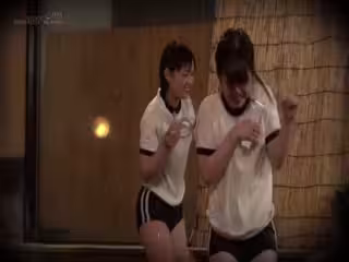 OKYH-025 ゆりあ・しおり 箱根溫泉で見つけた修學旅行中の學生さん 友達と一緒に男湯