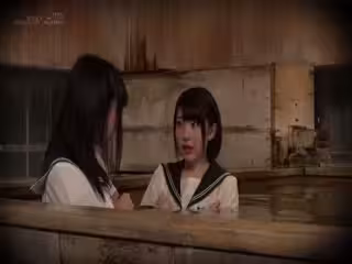 OKYH-027 のん・まりん 箱根溫泉で見つけた修學旅行中の學生さん 友達と一緒に男湯入