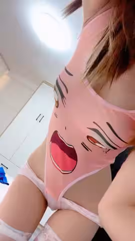 STP26855 女神 ！女神 ！鴨舌帽美少女 雙馬尾死庫水 堅挺美乳粉嫩 脫光多毛粉穴特寫 揉搓手指扣弄~STP26855