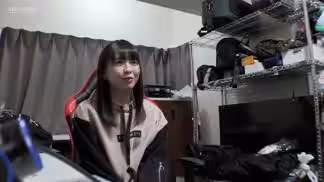 NNPJ-384一個有交際障礙的女孩因為退縮想改變自己男人不擅長出現在她自己的AV上10暨吞咽性交