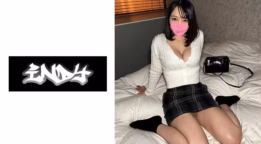 -谷間が危険過ぎるデカ乳女子_妊娠不可避の連続種付けSEXを無斷配信！