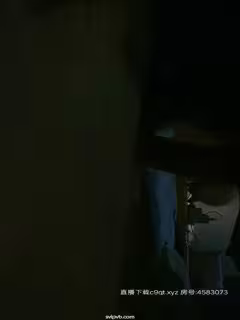 春藥大師【曉可耐】風騷少婦點評各種神油、偉哥、瑪卡、催情藥，親自試吃後受不了，叫個美團外賣，自慰勾搭，無套插入，看來春!藥效果不錯