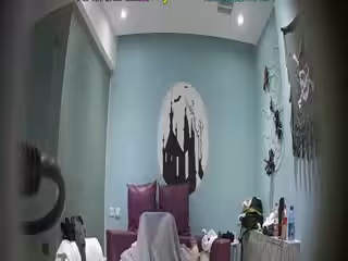 5302-情趣酒店古堡房偷拍下午沒有課四眼仔和女友開房