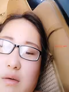 5699-樣子很悶騷的眼鏡寂寞小少婦和貌似很滄桑的大叔