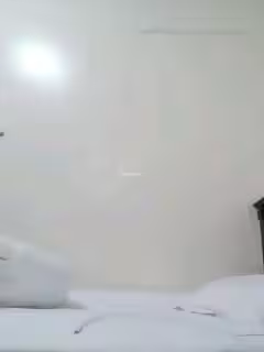 〖真實破處〗羞澀眼淚汪汪的漂亮高二妹妹被男友破處疼直叫 無套速插一點不憐香惜玉 第1次做就被內射