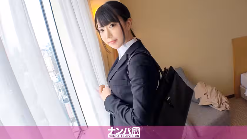 マジ軟派、初撮。 1464 『證明寫真のお金払うんで…』とインタビューを受けてくれた就活生をホテルへ連れ込み！賴みごとを斷れない性格に付け込んでSEXしたら、ハメ潮漏らしまくりのドスケベ體質の持ち主だった！！