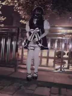 國產CD系列偽娘曦曦洛麗塔女裝露出 在丁字路口人行道旁自慰射精