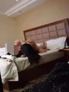約會170cm高顏值美女大學生小佟麗婭呻吟刺激對白清晰。
