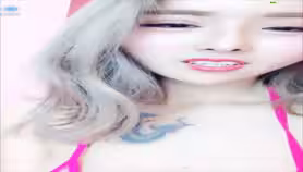 紋身美女波多妹結衣大尺度福利直播秀高清錄製