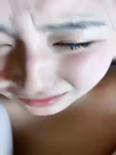 新人小包子姐姐全程露臉白絲誘惑，溫柔的給小哥舔弄大雞巴，讓小哥無套抽插壓在身下爆草蹂躪，表情好騷刺激第07集