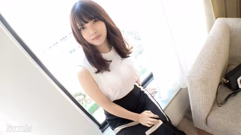 SIRO-3939第1槍NTR項目興奮和帥哥做愛用和男朋友不一樣的手法重複精液第1槍網上AV申請AV體驗拍攝1078
