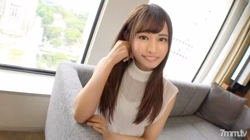 SIRO-4558第1槍無辜超美腿x小美屁股纖細美少女對著鏡頭伸出小美屁股迷死人的樣子活躍大學生的嚴重性是主要故事網上AV應用AV體驗拍攝1572