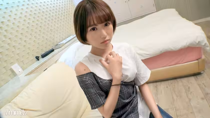 SIRO-4198第1槍白色嬌軀荒誕一臉俊俏的無辜少女如果你抓住一個細腰給陰道後部帶來快感..網絡上的AV應用AV體驗拍攝1283