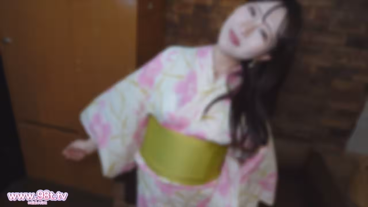 FC2-PPV-4520386我是一名美麗的藝術外科學生就讀於醫科大學時隔許久初戀情人霍爾何浩飾首次提出批評並敞開心扉自從經歷了大型大眾運輸以及壓力感之後就出現了大量的三輪運動