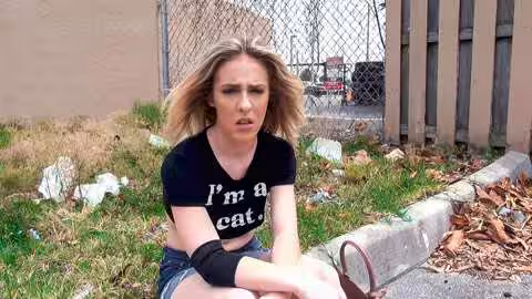 StreetBlowJobs - Bonnie Grey - Getting A Head