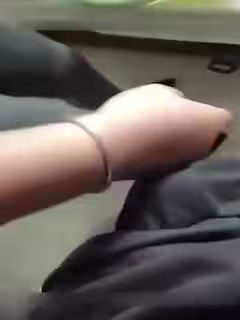 母子亂倫神作·青春期的兒子拿老媽內褲打飛機被發現，微信一番教導後母子坦誠相見，幫兒子破處！第01集