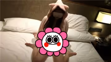 91新人xh98hx新作-粉色軟妹穿著可愛睡衣迷糊被男友操醒 翹挺美乳 性感紋身 扛腿後入猛操 高清720P完整版