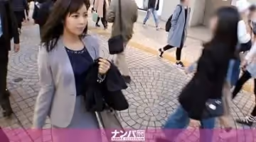 200GANA-2068 マジ軟派、初撮。 1322 新宿で見つけた縁起良き名前の美女れいわ」さん♪酒で酔わせてホテルに連れ込み、ストッキング引き裂いて豪快