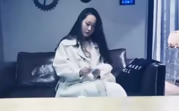 秦總探花第2場約了個技術不錯少婦 穿上黑絲騎乘調情舔弄口交猛操呻吟