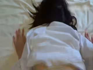 黑絲襪長腿妞大叫高潮