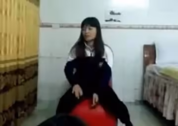 紋身胖老外又玩了個個穿運動服的野雞