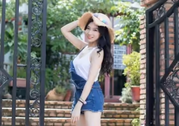哲哥新作海洋王國情趣白絲精緻的口活主動上位爆草特寫後入護腚毛清晰可見