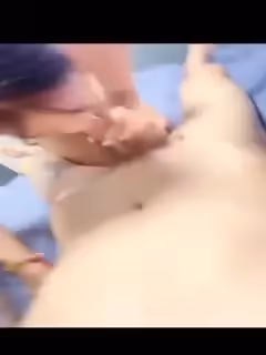 平胸妹子，女上位和男友婆婆做愛特寫掰穴，揉搓陰蒂第1視角賣力口交直接口爆第03集