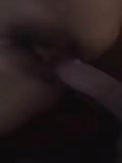 漂亮美眉被大肉棒無套輸出內射操操吃吃雞吧上自己的白漿小貧乳大乳頭第01集