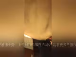 寧波Z銀行蜜桃臀小蠻腰