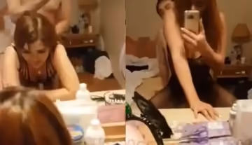 激情四射的酒店休息室 2
