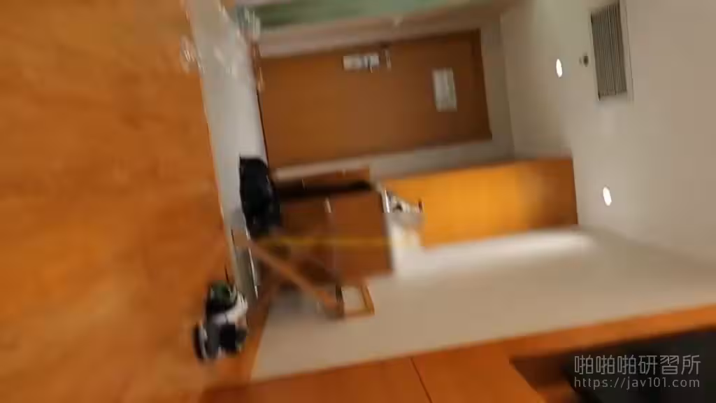 婉兒那麼年輕就接私拍 各種大尺度都難不倒