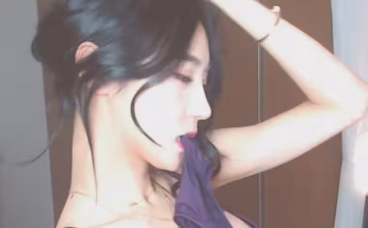 [Korea] 韓國美女主播性感尤物 那舌頭令我欲罷不能