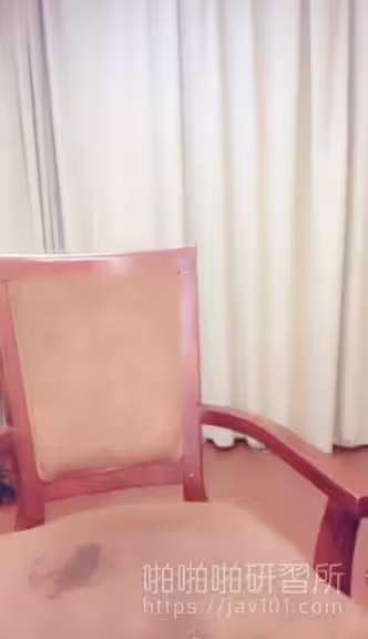 兼職女主播HD自拍%% 明明喊累還這樣繼續玩