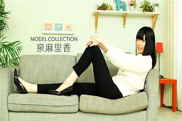 モデルコレクション 泉麻里香