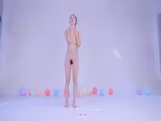 《精品重磅✅高價購得》日月俱樂部稀有頂級甜美極品女神上流御姐【阿倫】全裸第8套廣播體操 清秀女模【阿歡】全裸廣播操兩套-阿歡第01集
