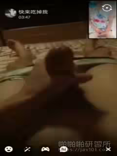 被女記者騙的純情小哥哥~摳逼換打飛機!!影片就這樣被網上瘋傳!!ID也太誘惑!!
